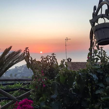 Terrazza Sul Golfo Lägenhet Massa Lubrense Exteriör bild